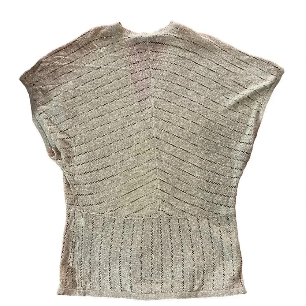 NWT Express‎ Gold Shimmer VNeck Blouse Size Large - Picture 3 of 3